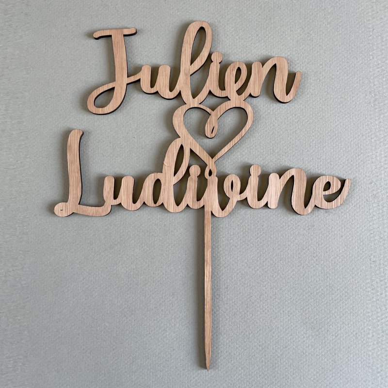 Cake Topper Mariage AVEC COEUR , en bois , police Anna