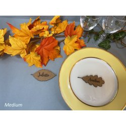 Feuille,  Marque Place en bois gravé.