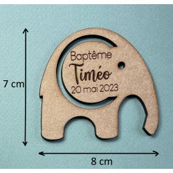 Médaillon Eléphant ,  en bois gravés