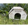 Maison en bois personnalisée pour lapin - Nom et décor au choix