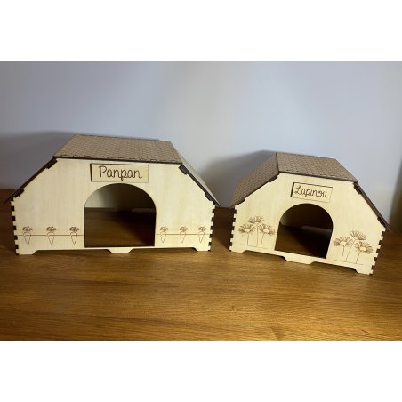 Maison en bois personnalisée pour lapin - Nom et décor au choix