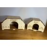 Maison en bois personnalisée pour lapin - Nom et décor au choix