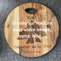 Entièrement personnalisée, Planche en Acacia, 30x30 cm, gravée avec votre photo ou votre image, apéritif, charcuterie, fromage