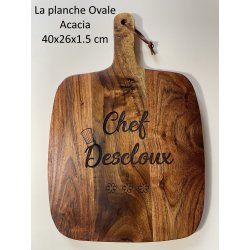 Avec votre prénom, en Acacia, gravée Chef(fe) et votre prénom, planche de présentation, apéritif, charcuterie, fromage.