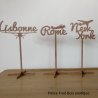 Nom de table Personnalisé avec un Avion, en Bois, sur Support