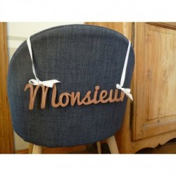 M et Mme - Mr and Mrs - Monsieur et Madame -  Décoration de chaises  pour les Mariés - Mariage.