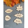 Feuille,  Marque Place en bois gravé.