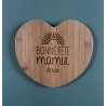 Planche coeur à découper personnalisée Bonne Fête Maman, avec le / les prénom(s) des enfant(s)