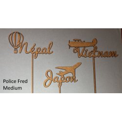 Nom de table Personnalisé avec un Avion, en Bois, sur pic ou support