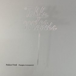 Nom de Table des Mariés ou Enfants, en Plexiglas transparent, or et couleurs, sur pic ou support