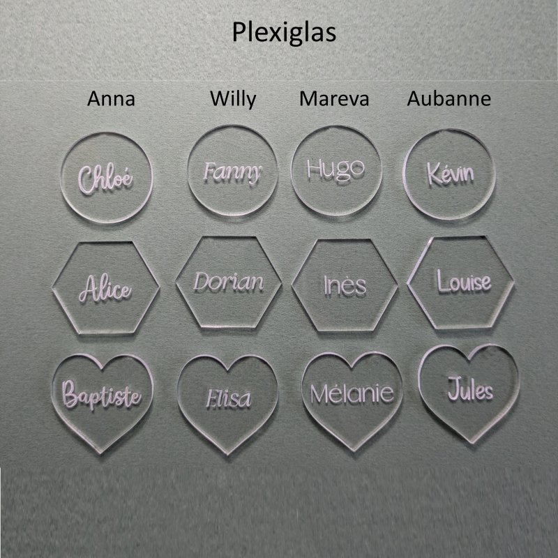 Marque Place , en plexiglas gravé. (forme simple)