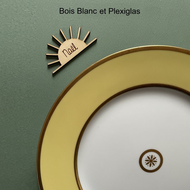 Demi-Soleil,  marque-place en bois gravés ou plexi