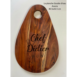 Chef(fe) + prénom, Planche en Acacia, gravée.