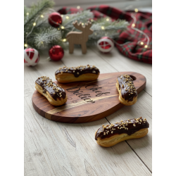 Chef(fe) + prénom, Planche en Acacia, gravée.