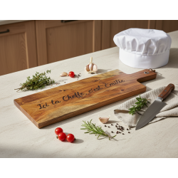 Ici le / la Chef(fe) c'est "votre prénom", planche en Acacia