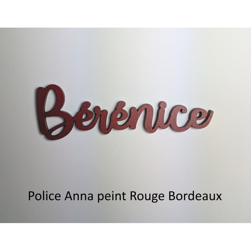 Grand prénom en bois peint, police Anna, à partir de :