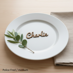 Prénom en bois, marque place