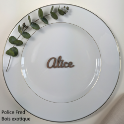 Prénom en bois, marque place