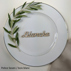 Prénom en bois, marque place