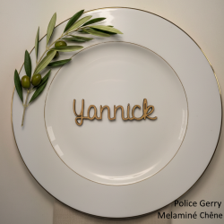 Prénom en bois, marque place