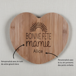 Planche à découper personnalisée, Bonne Fête Grand Mère, avec le nom de votre grand mère et le ou les prénoms des petits enfants