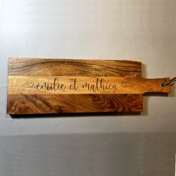 Planche en Acacia gravée - Une planche pour deux