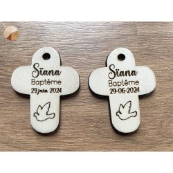 Croix Baptême ,  Communion, ...  en bois gravés