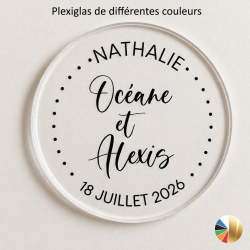 Sous Verre plexiglas 3 personnalisations : nom des mariés, date du mariage et prénom de l'invité (modèle Clem)