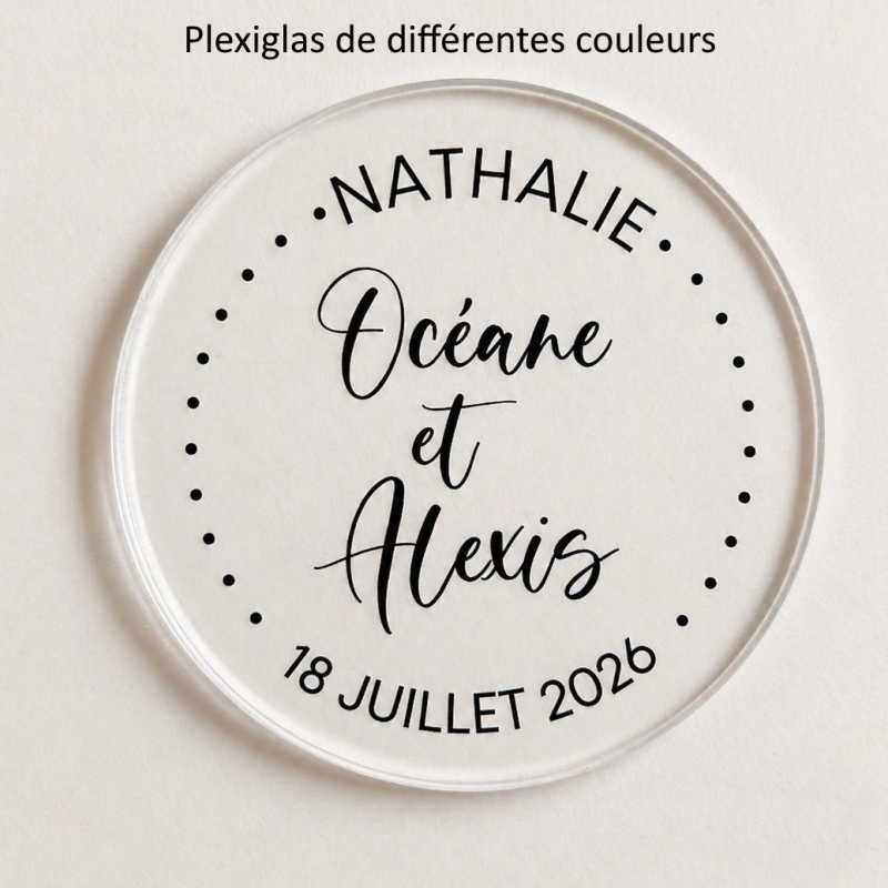 Sous Verre plexiglas 3 personnalisations : nom des mariés, date du mariage et prénom de l'invité (modèle Clem)