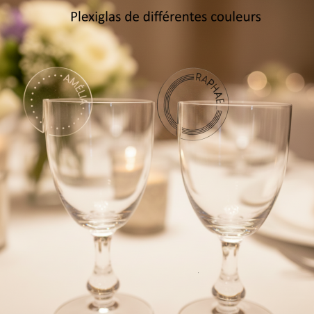 Marque VERRE  Ligne et Pointillé en plexiglas gravé.